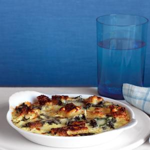Spinach and Cheddar Strata_image