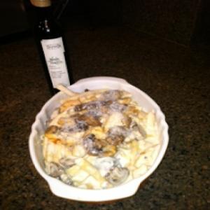 Chicken & Mushroom Alfredo Fettuccine Recipe - (4.4/5)_image