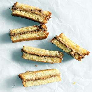 Peanut-Butter-and-Milk-Chocolate Sandwiches image