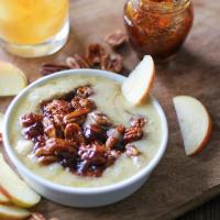 Baked Brie with Boozy Fig Spread and Pecans_image