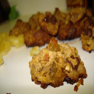 Tropical Dried Fruit Choc Chip Cookies With a Crunch_image