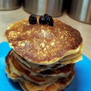 Ger's Awesome Thin Buttermilk Pancakes_image