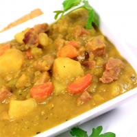 Wintertime French Style Split Pea Soup_image