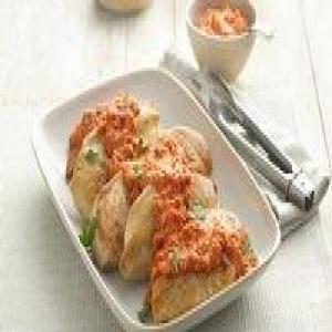 Pan-Fried Chicken with Romesco Sauce_image