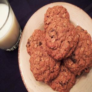 Oatmeal Honey Raisin Cookies Recipe - (4.1/5)_image