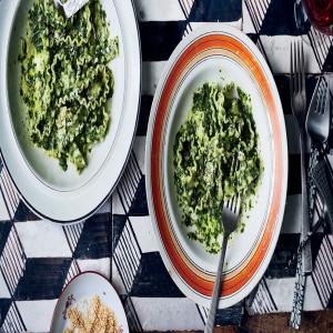 Mixed Greens Pesto Pasta_image