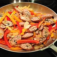 Super simple sausage, peppers and onion recipe_image