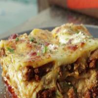 White Lasagna with Spicy Turkey Sausage and 'Shrooms image