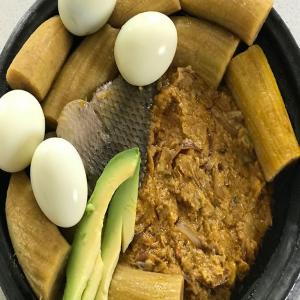 Garden eggs stew with boiled green plantain_image