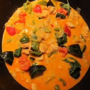 thai pumpkin and seafood curry_image