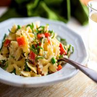 Farfalle With Roasted Peppers_image