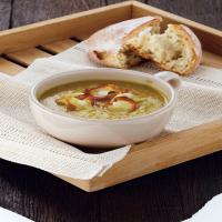 Curried Parsnip and Apple Soup with Parsnip Crisps_image