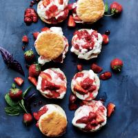 Strawberry-Basil Shortcakes_image