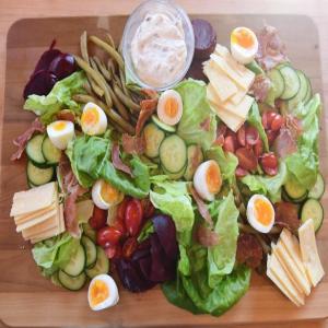 Pub Salad Board with Creamy Caper Tarragon Dressing_image