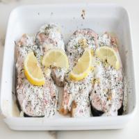 Baked Salmon Steaks With Sour Cream and Dill_image