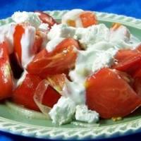 Heirloom Tomato Salad with Crumbled Goat Cheese_image
