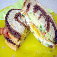 Bacon, Egg & Avocado Sandwich (Paula Deen)_image