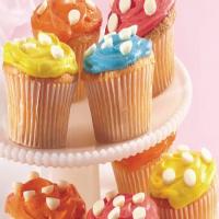 Spring Polka Dot Cupcakes image