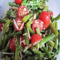 Ww Balsamic Asparagus and Cherry Tomato Salad image