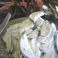 Fresh Creamy Dill Cucumber Salad_image