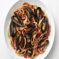 Sicilian Mussels Marinara_image