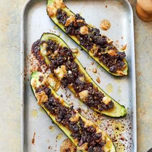 Courgettes stuffed with goat's cheese & lamb ragout_image