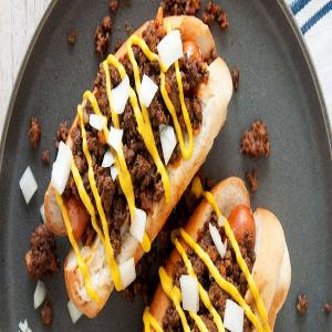 Detroit Coney Dog with Homemade Coney Sauce_image