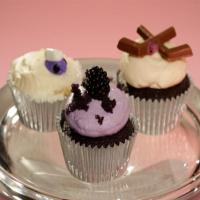 Blue Velvet, Blackberry Curd, and Blackberry Lemon Cream Cheese Cupcakes_image
