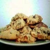 Chunky Hazlenut-Toffee Cookies_image