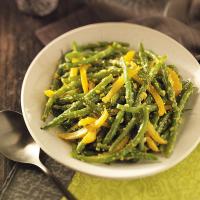 Green Beans in Yellow Pepper Butter_image