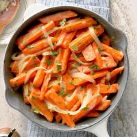Carrots Lyonnaise image