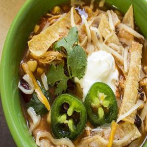 Skinny Slow Cooker Chicken Tortilla Soup_image