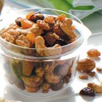 Fruit and Nut Trail Mix Medley_image