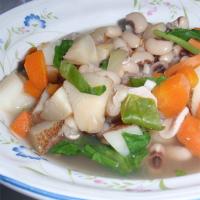 Loaded Black-Eyed Peas, Spinach, and Vegetable Soup image