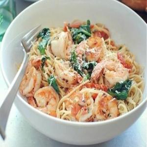 Shrimp & Spinach Pasta_image