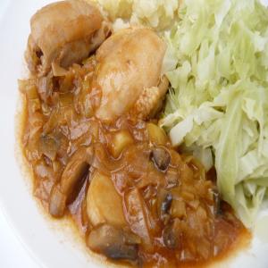 Chicken With Leeks and Mushrooms image