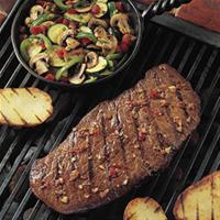 Grilled Southwestern Steak and Colorful Vegetables_image