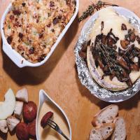 Baked Brie with Mushrooms and Thyme image