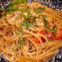 Spaghetti Aglio Olio E Peperoncino (Garlic, Oil & Peppers)_image