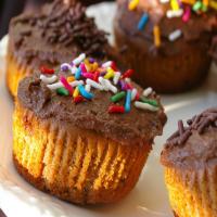 Chocolate Peanut Butter Cupcakes_image