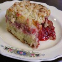Strawberry Rhubarb Coffee Cake_image
