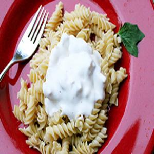 Five Minute Homemade Alfredo Sauce with Milk image