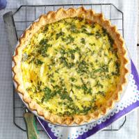 Cheese and Fresh Herb Quiche_image