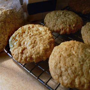 Libbie's Oatmeal Coconut Cookies_image