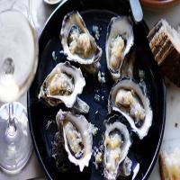 Roast oysters with horseradish_image
