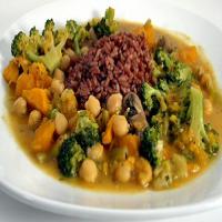 Thai-Style Vegetable Curry_image