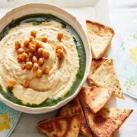 Classic Hummus with Fried Chickpeas and Parsley Oil_image
