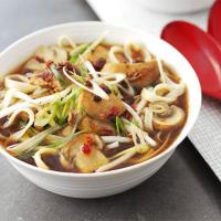 Quick & easy hot-and-sour chicken noodle soup image