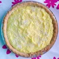 Crushed Pineapple Sour Cream Pie image