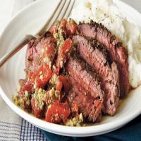Pepper Steak with Roasted Red Pepper Pesto image